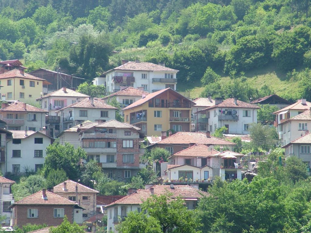 Kisiovi Apartment Девін Екстер'єр фото